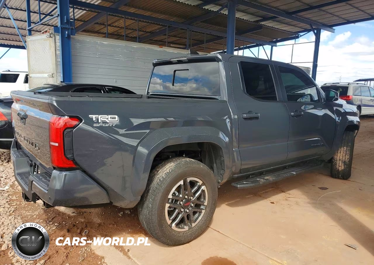 2025 Toyota Tacoma Trd Sport VIN:3TYLB5JN6ST071108 - 3