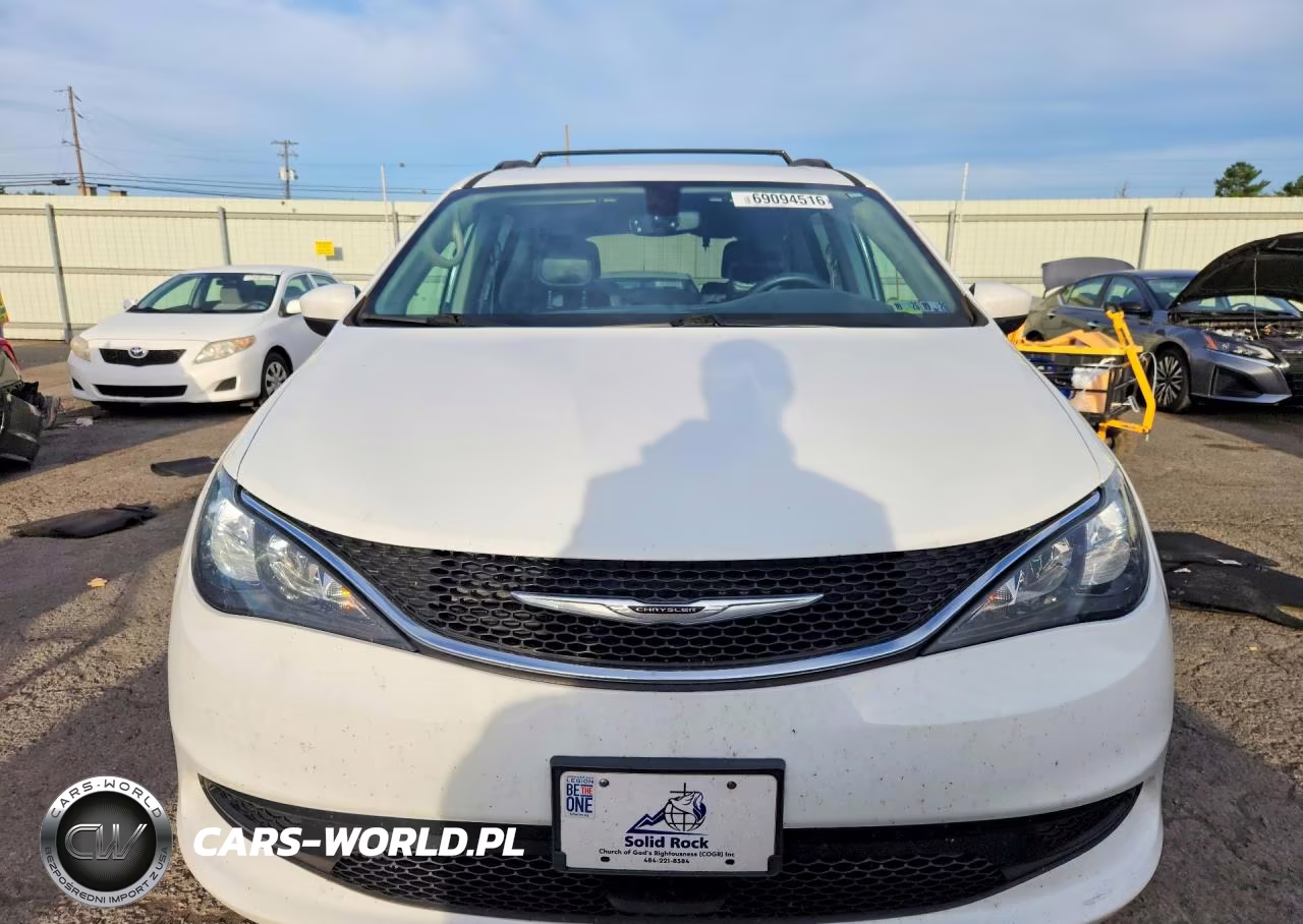 2021 Chrysler Voyager Lxi VIN:2C4RC1DG6MR533509 - 5