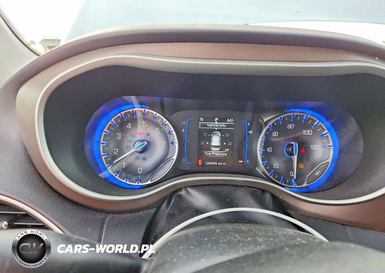 2021 Chrysler Voyager Lxi VIN:2C4RC1DG6MR533509 - 9