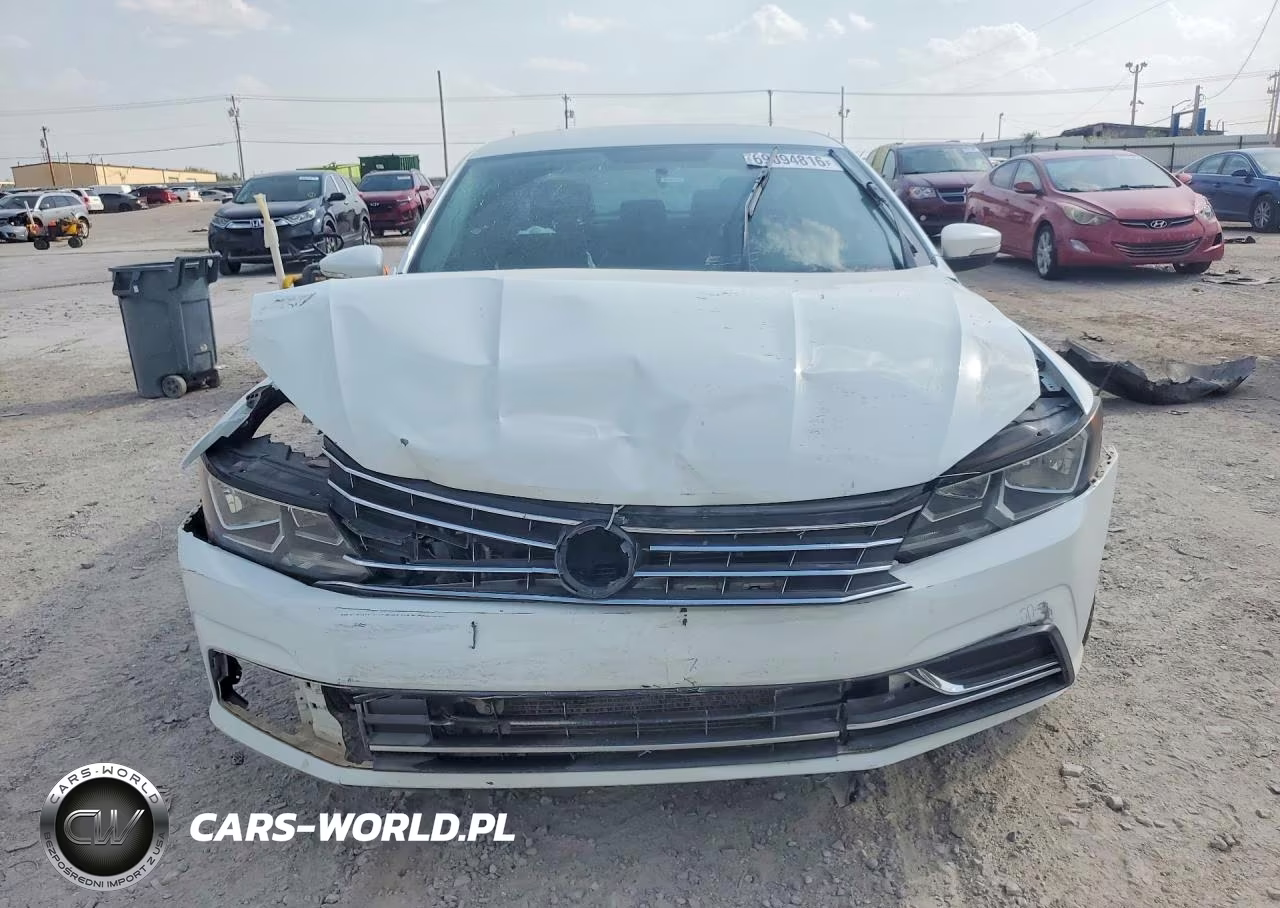 2016 Volkswagen Passat S VIN:1VWAS7A33GC042166 - 5