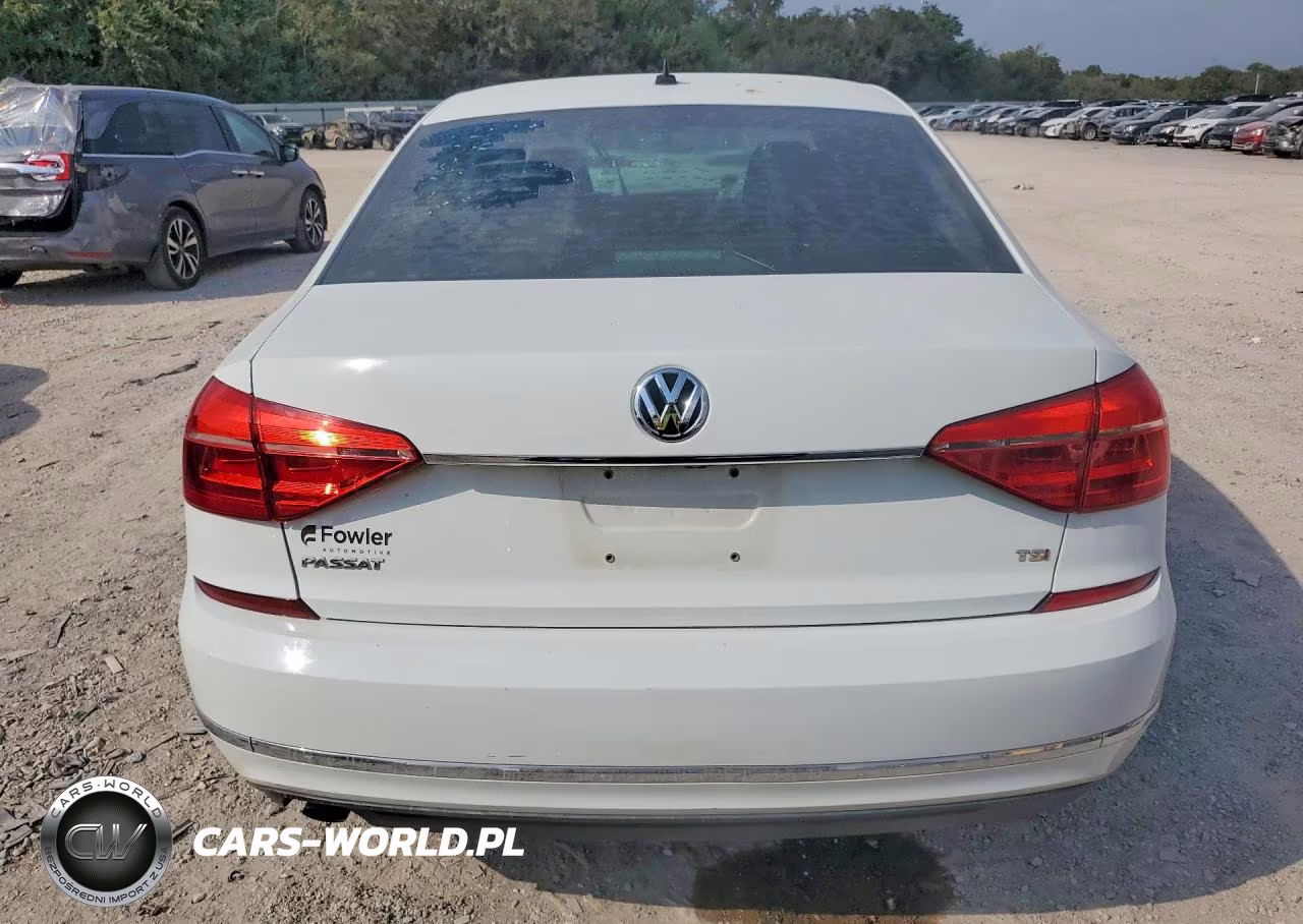 2016 Volkswagen Passat S VIN:1VWAS7A33GC042166 - 6