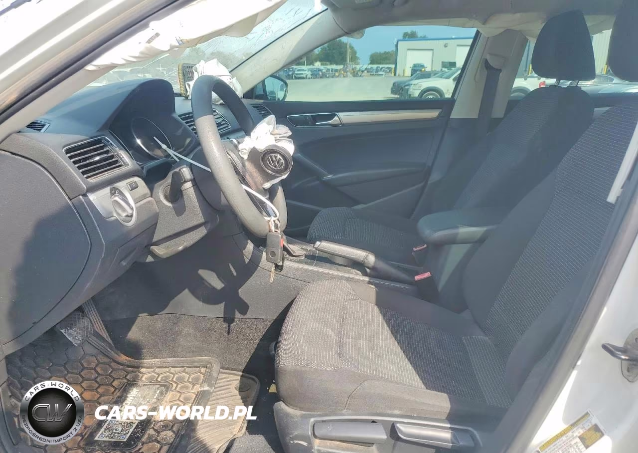 2016 Volkswagen Passat S VIN:1VWAS7A33GC042166 - 7