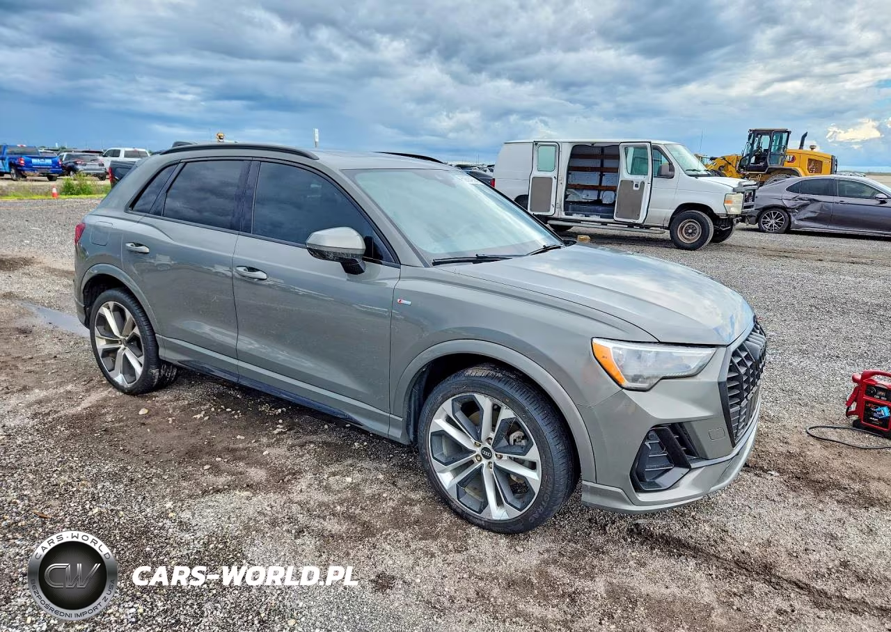 2021 Audi Q3 Premium S Line 45 VIN:WA1DECF39M1079815 - 4