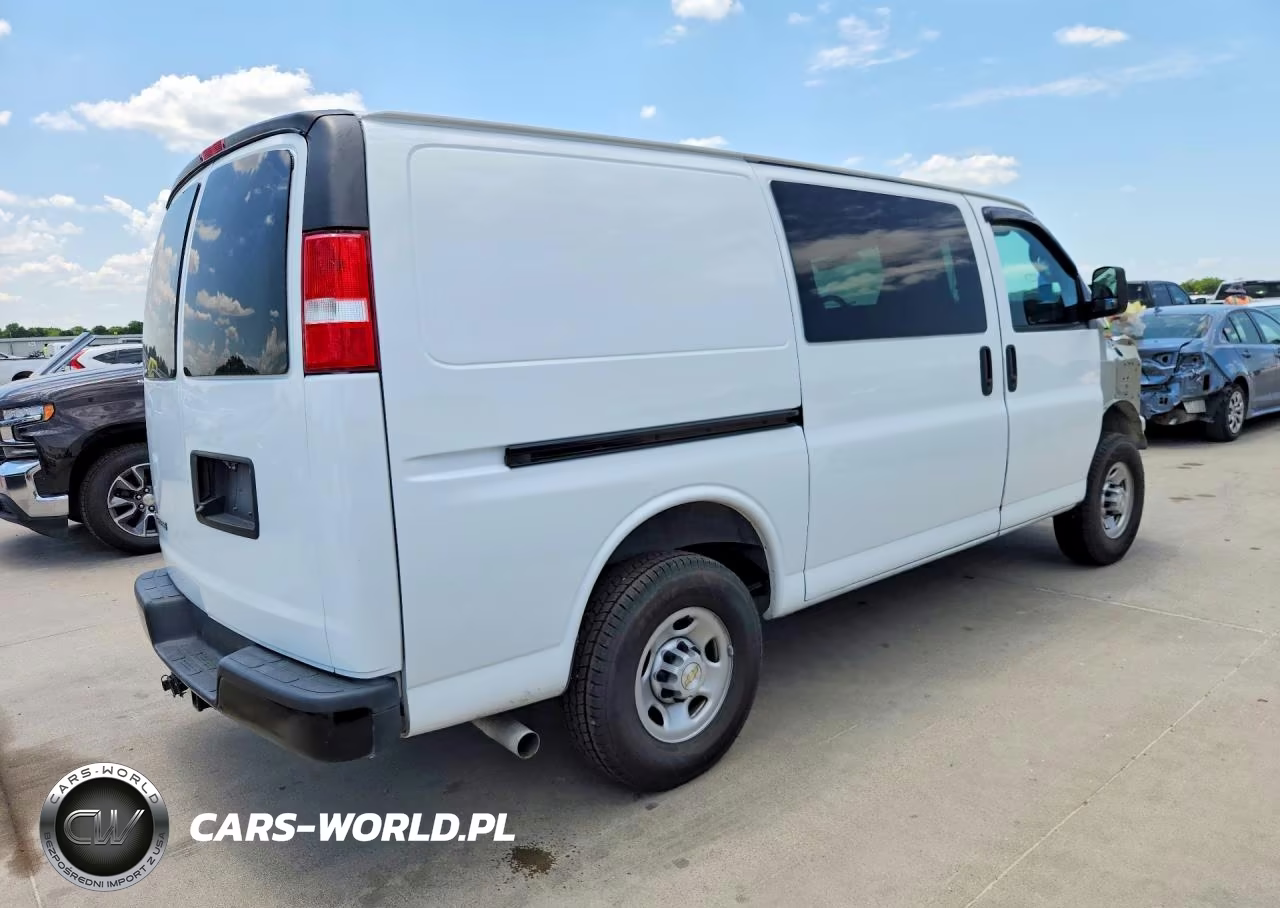2023 Chevrolet Express 3500 VIN:1GCWGAFP2P1166038 - 3