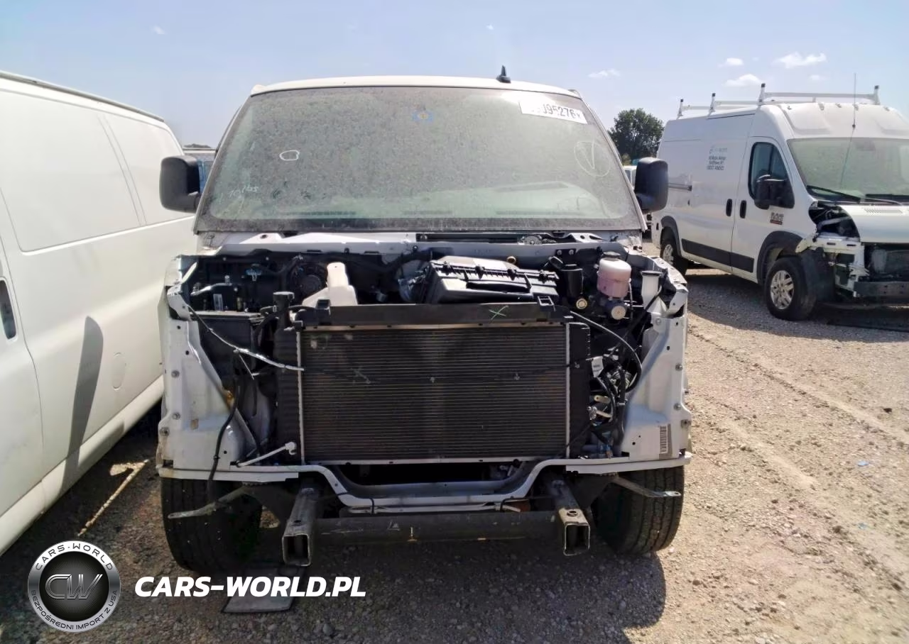 2023 Chevrolet Express 3500 VIN:1GCWGAFP2P1166038 - 5