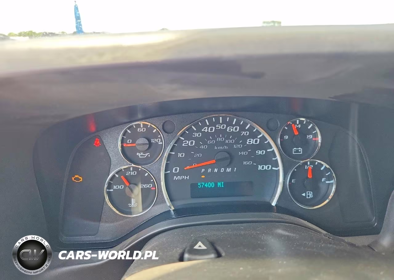 2023 Chevrolet Express 3500 VIN:1GCWGAFP2P1166038 - 9