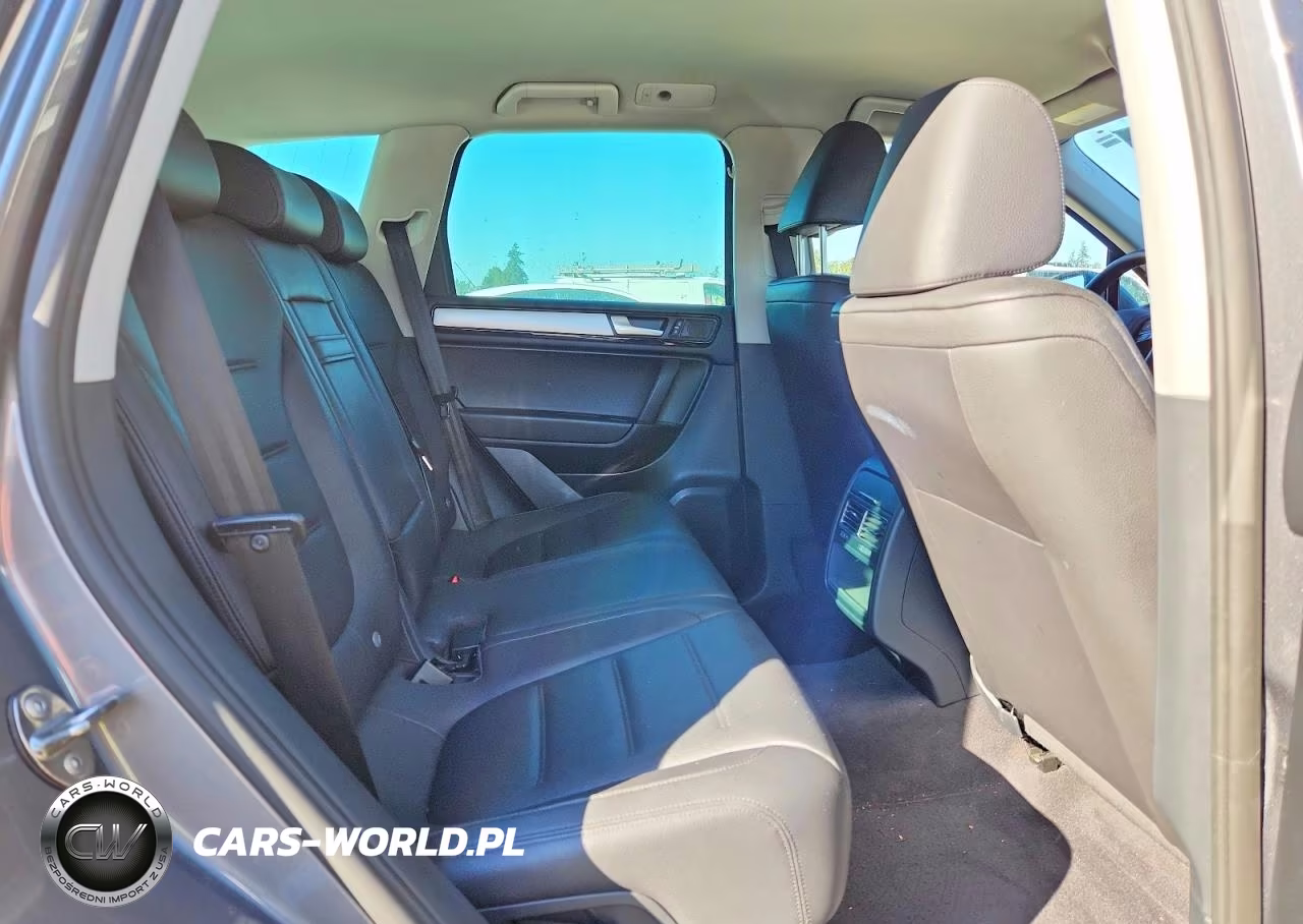 2012 Volkswagen Touareg V6 VIN:WVGFF9BP6CD004585 - 11