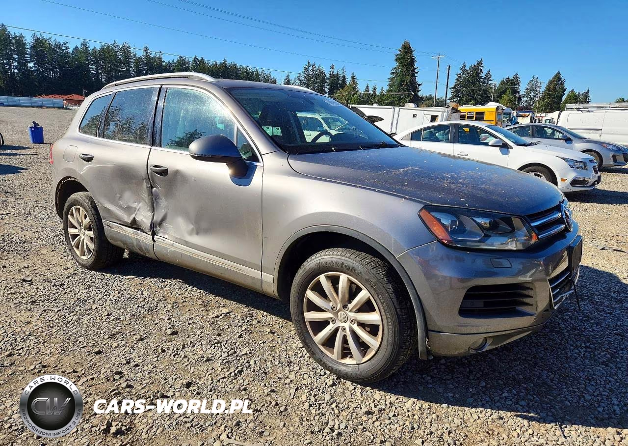 2012 Volkswagen Touareg V6 VIN:WVGFF9BP6CD004585 - 4