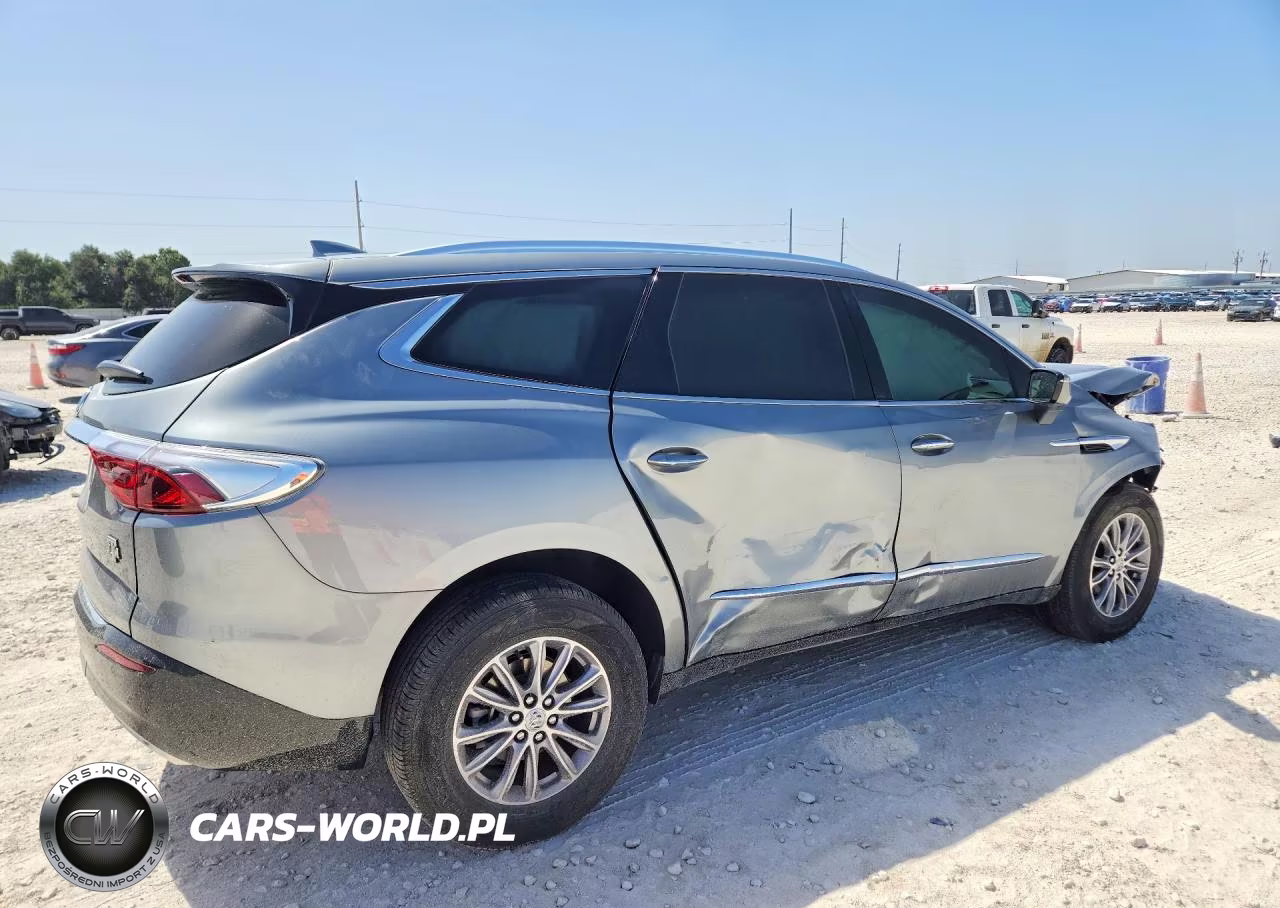 2023 Buick Enclave Essence VIN:5GAEVAKW8PJ246928 - 3