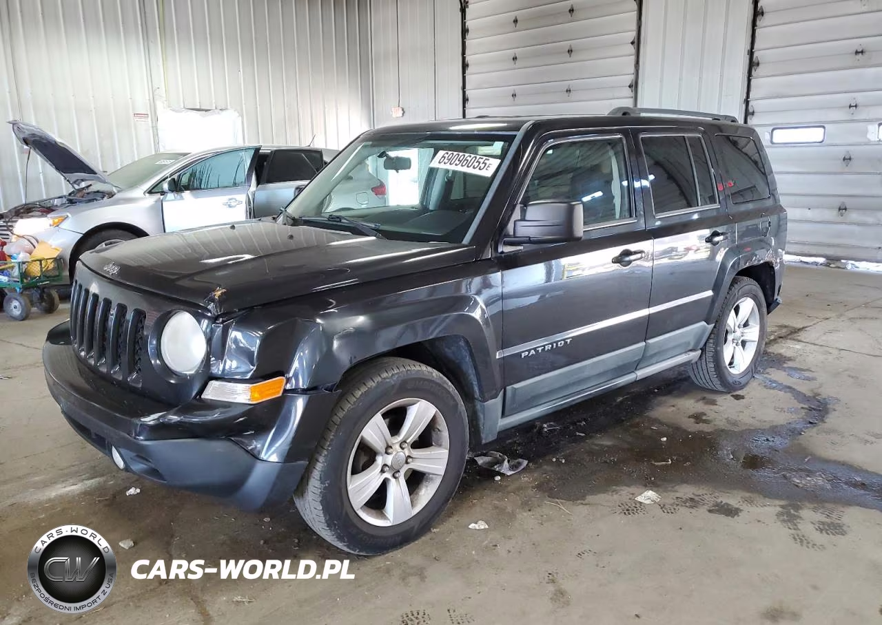 2011 Jeep Patriot Sport VIN:1J4NT1GBXBD132313 - 1