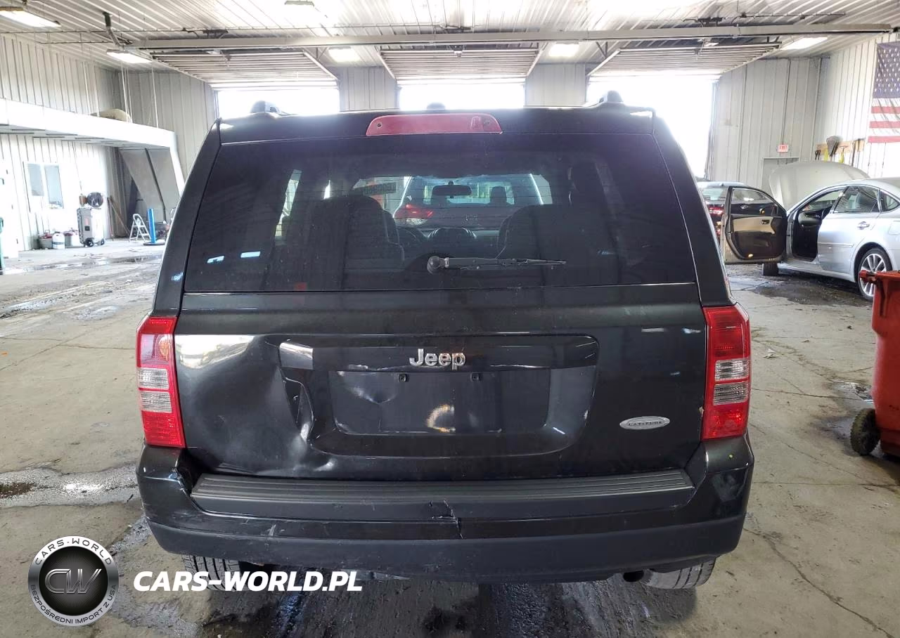 2011 Jeep Patriot Sport VIN:1J4NT1GBXBD132313 - 6