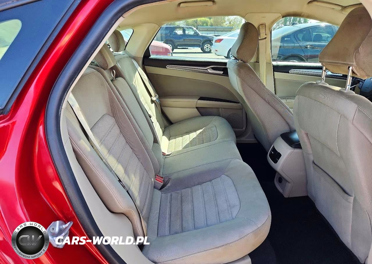 2020 Ford Fusion Se VIN:3FA6P0HD4LR102845 - 10