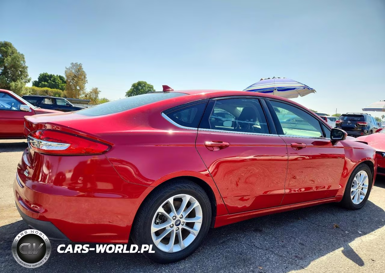 2020 Ford Fusion Se VIN:3FA6P0HD4LR102845 - 3