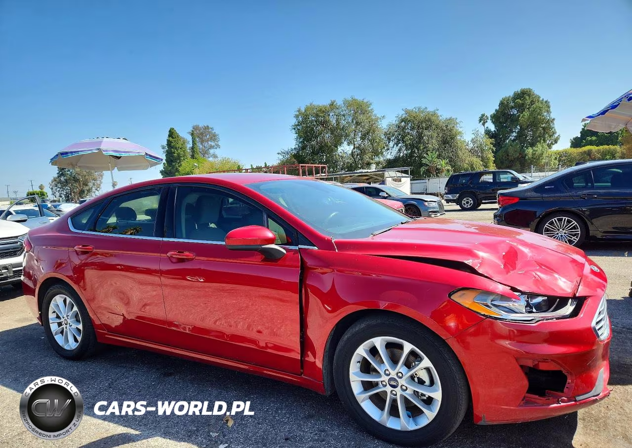 2020 Ford Fusion Se VIN:3FA6P0HD4LR102845 - 4