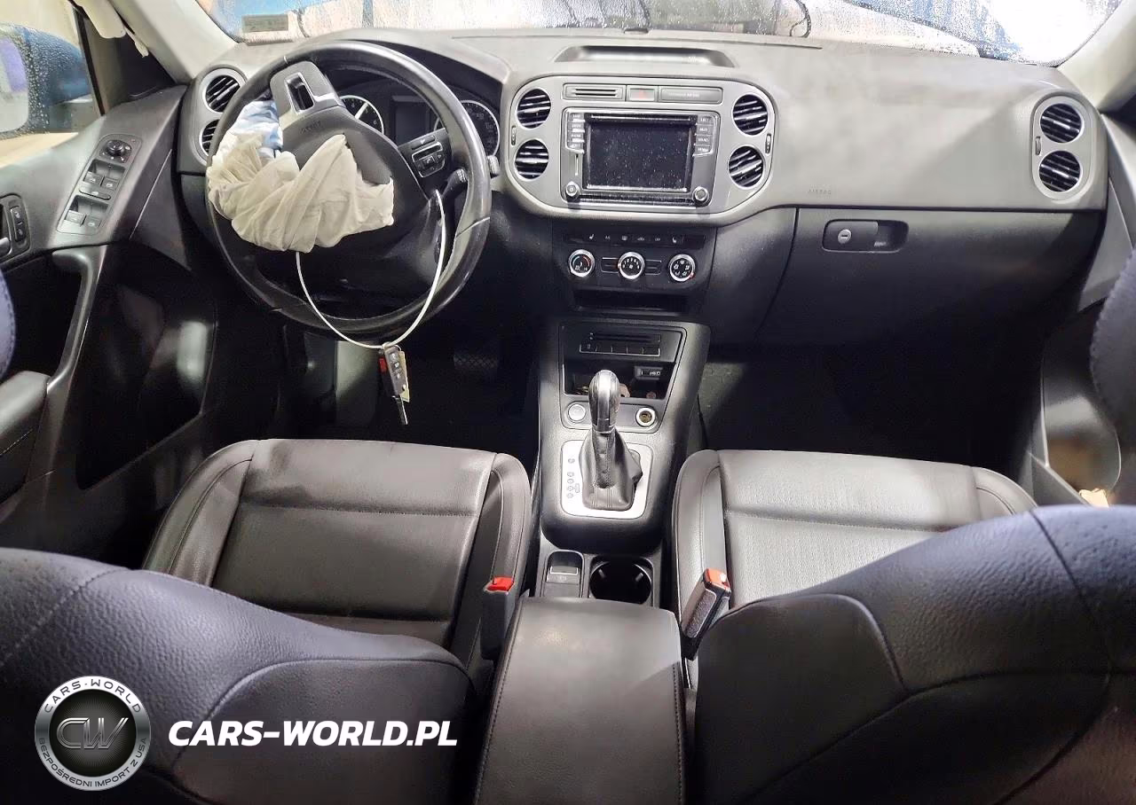 2017 Volkswagen Tiguan S VIN:WVGAV7AX9HK009995 - 8