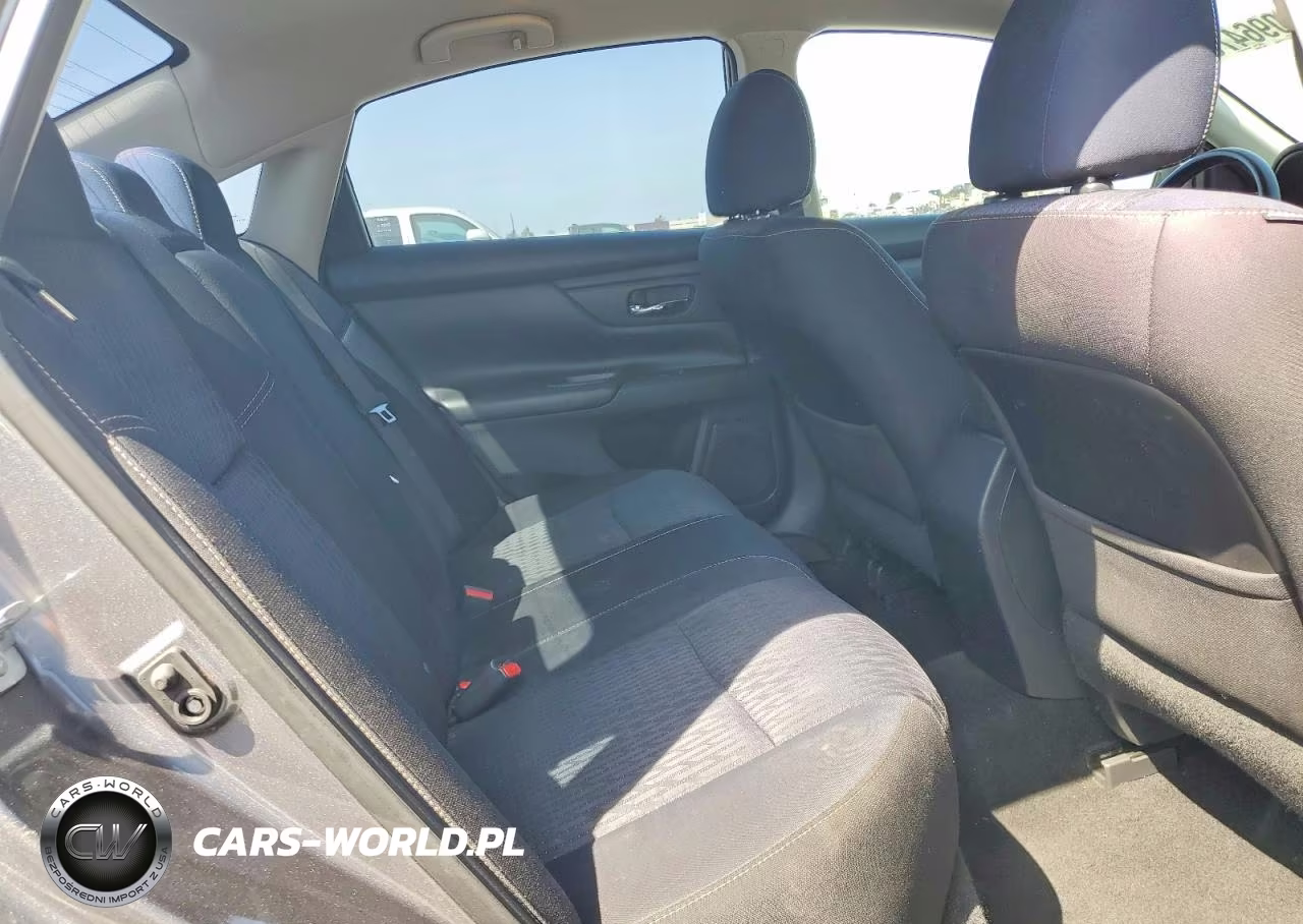 2017 Nissan Altima 2.5 S VIN:1N4AL3AP0HN318505 - 10