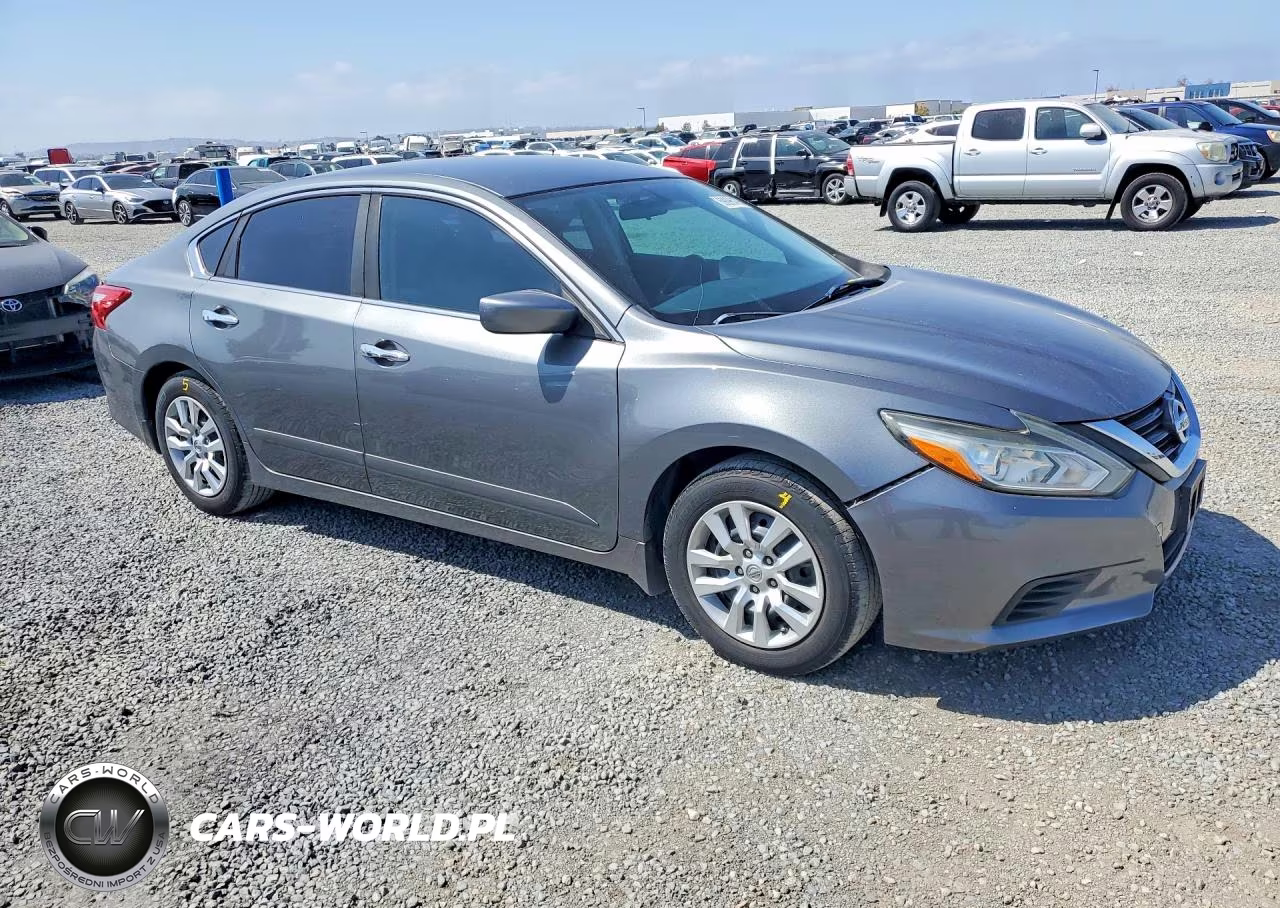 2017 Nissan Altima 2.5 S VIN:1N4AL3AP0HN318505 - 4