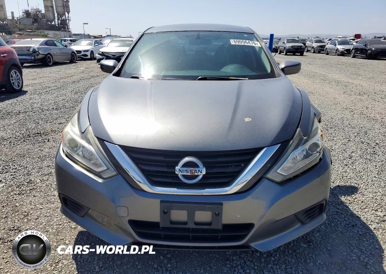 2017 Nissan Altima 2.5 S VIN:1N4AL3AP0HN318505 - 5