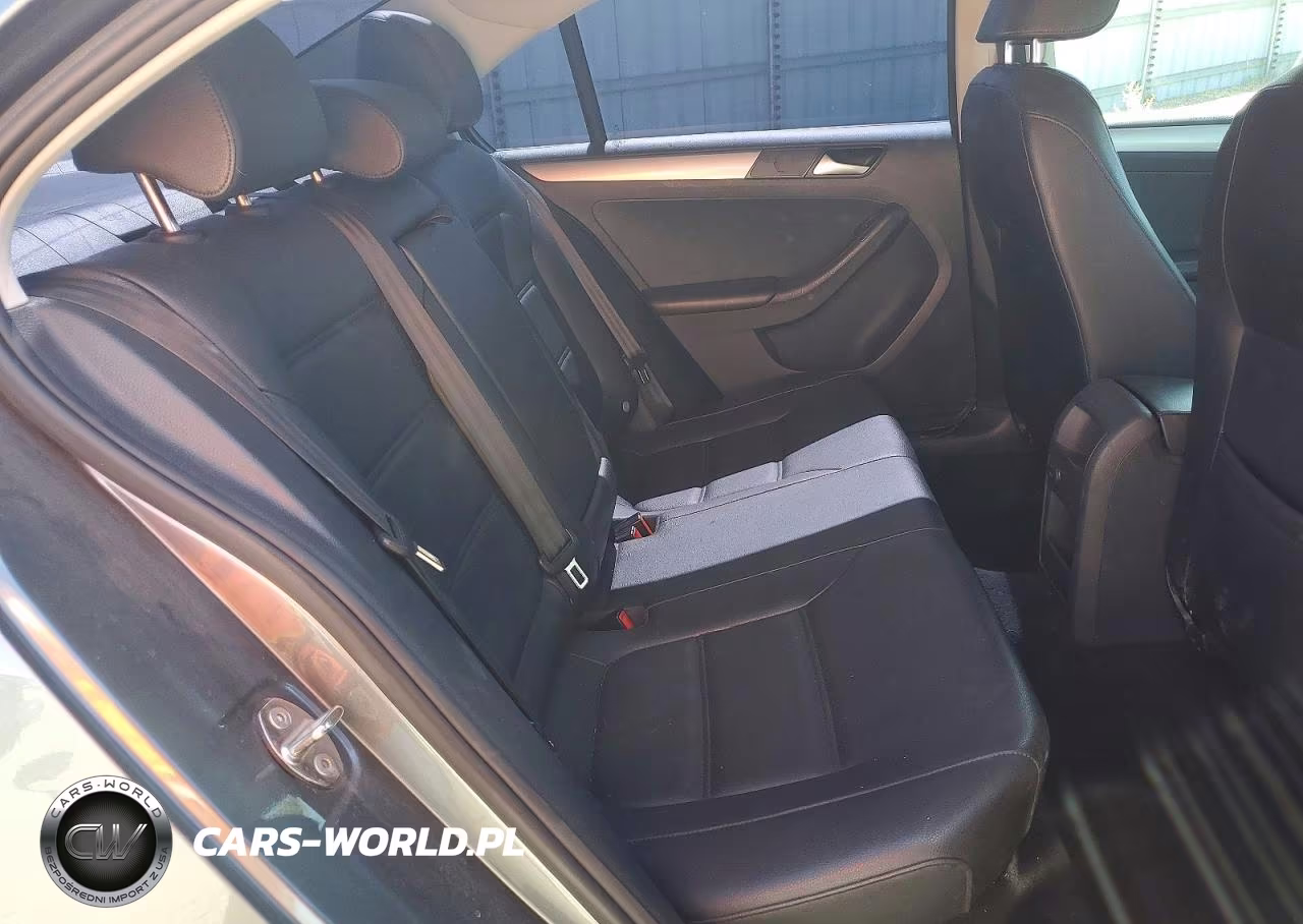 2018 Volkswagen Jetta Se VIN:3VWDB7AJ6JM227541 - 10
