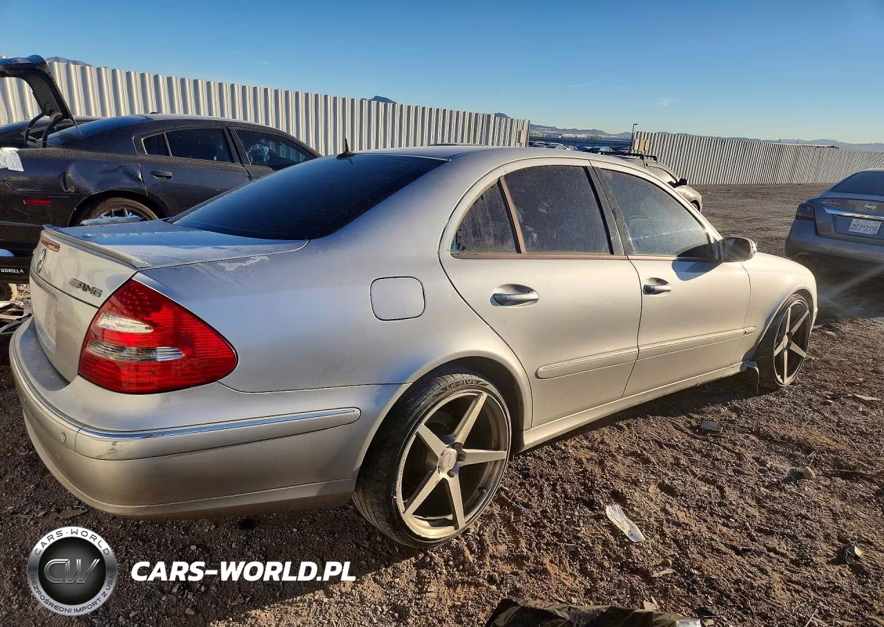 2004 Mercedes-Benz E 500 VIN:WDBUF70J44A548955 - 3
