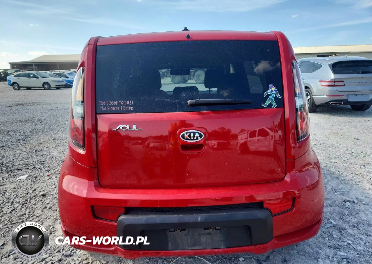 2011 Kia Soul + VIN:KNDJT2A29B7306454 - 6