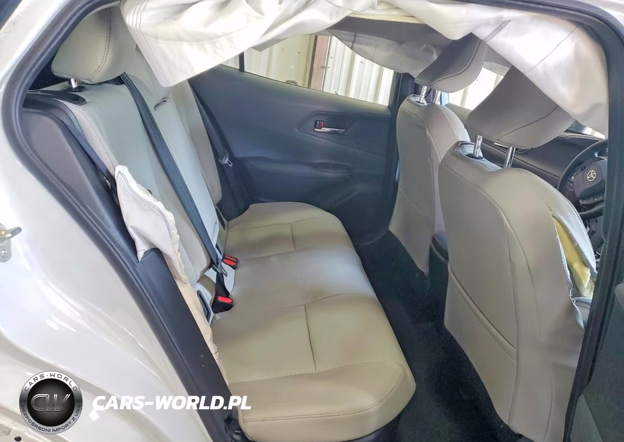 2024 Toyota Prius Xle VIN:JTDACAAU2R3031961 - 10