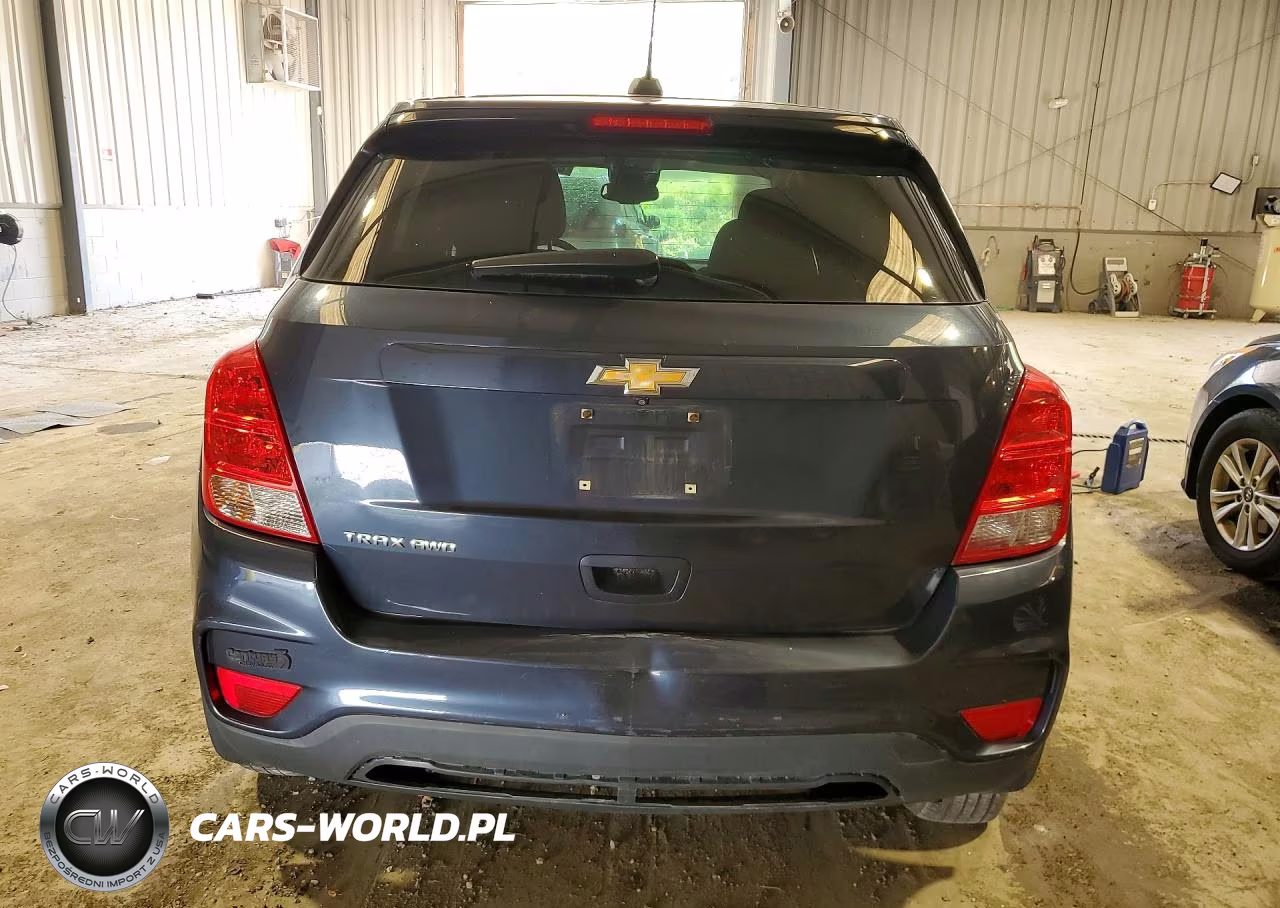 2019 Chevrolet Trax Ls VIN:3GNCJNSB3KL195045 - 6