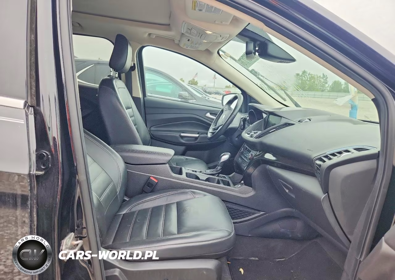 2019 Ford Escape Titanium VIN:1FMCU9J99KUC48211 - 7