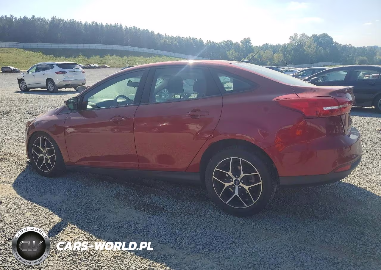 2017 Ford Focus Sel VIN:1FADP3H28HL212438 - 2
