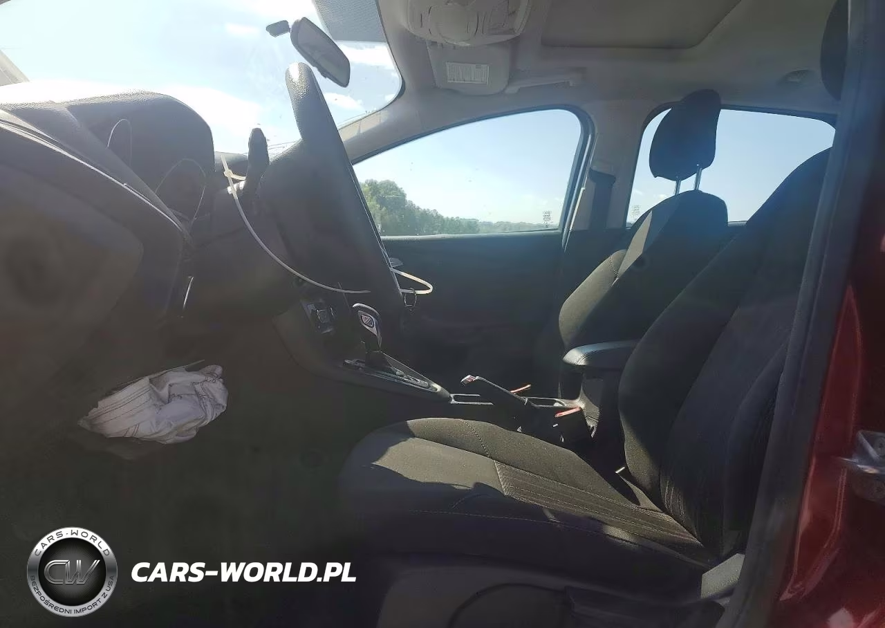 2017 Ford Focus Sel VIN:1FADP3H28HL212438 - 7