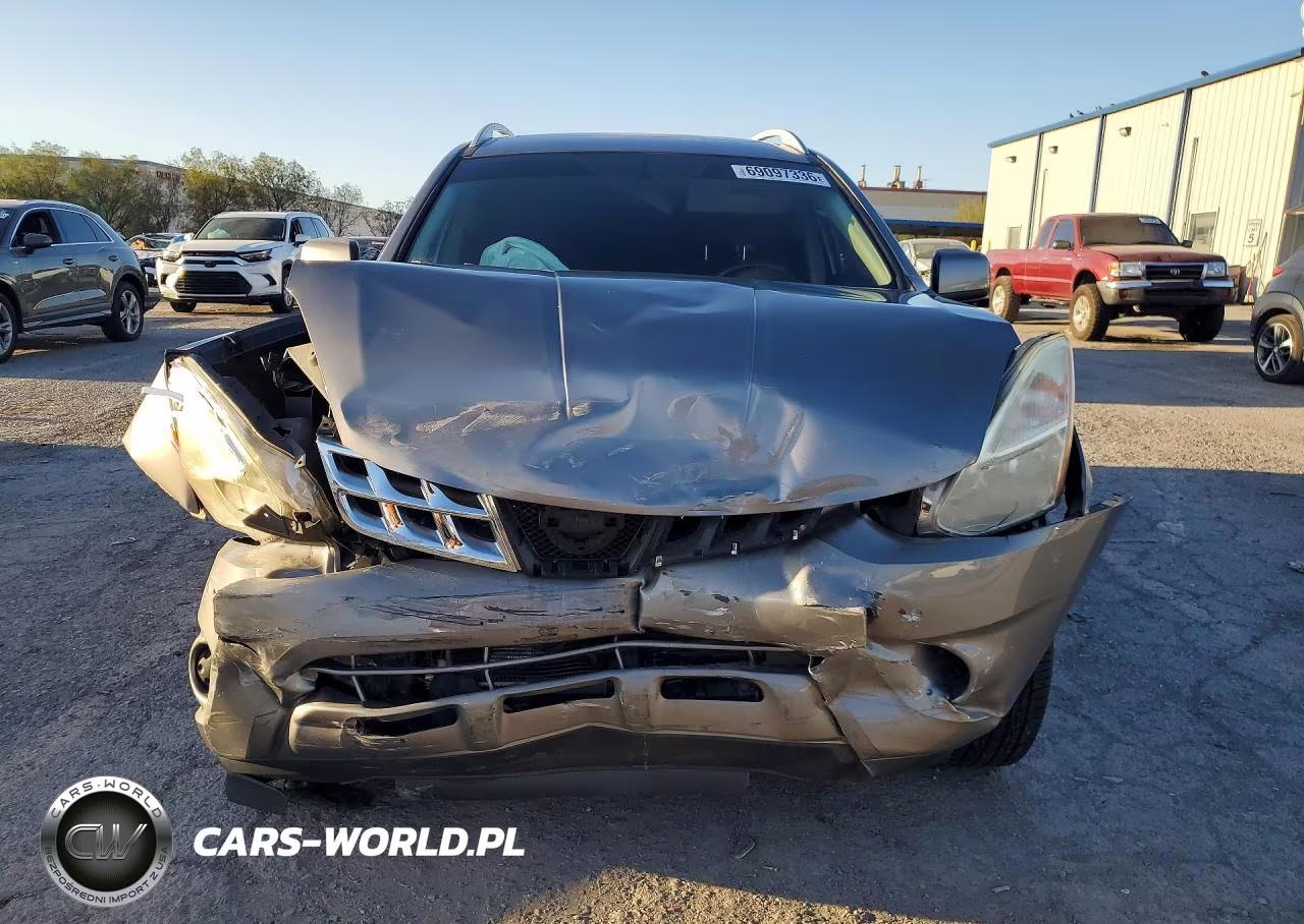 2011 Nissan Rogue S VIN:JN8AS5MT0BW574652 - 5