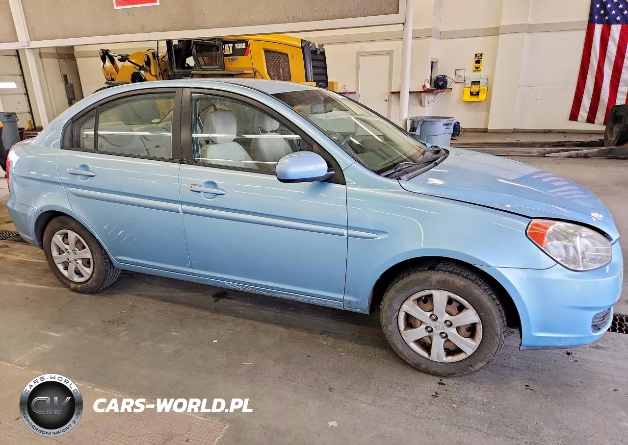 2010 Hyundai Accent Gls VIN:KMHCN4AC8AU433148 - 4