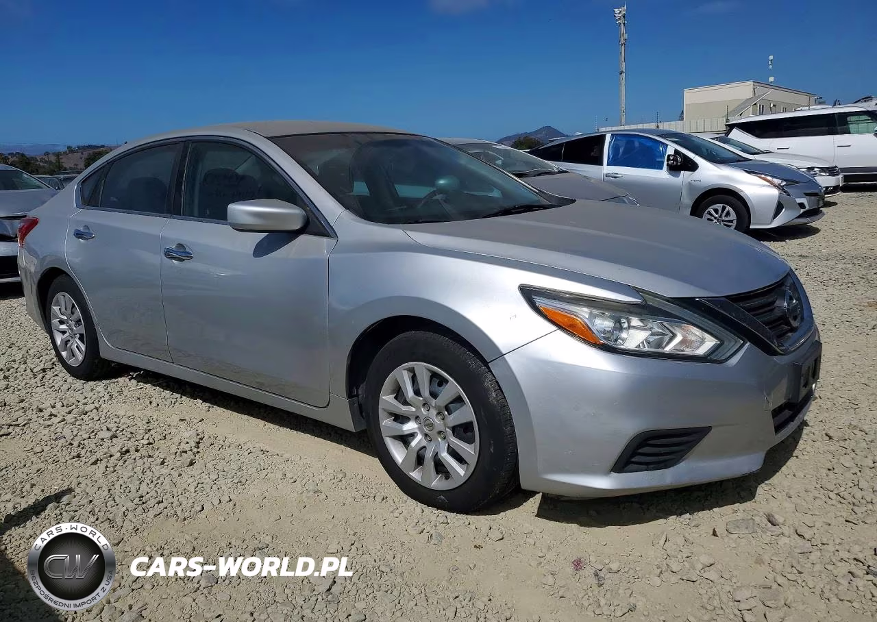 2017 Nissan Altima 2.5 S VIN:1N4AL3APXHN337708 - 4