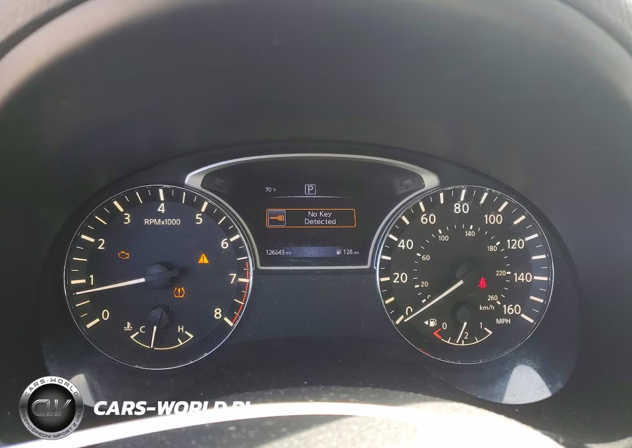 2017 Nissan Altima 2.5 S VIN:1N4AL3APXHN337708 - 9