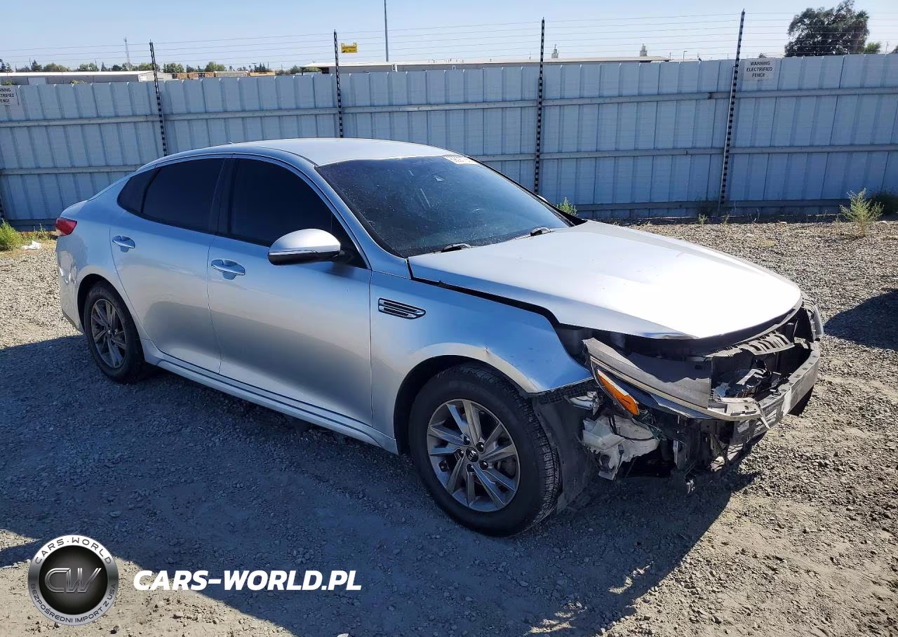 2019 Kia Optima Lx VIN:5XXGT4L33KG322572 - 4