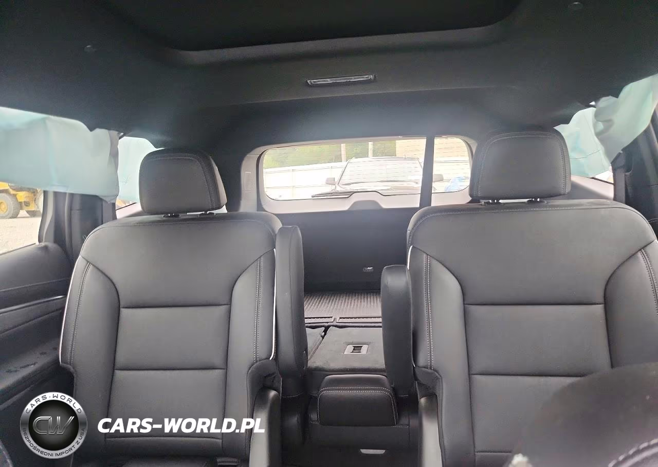 2025 Buick Enclave Preferred VIN:5GAEVARSXSJ302198 - 10