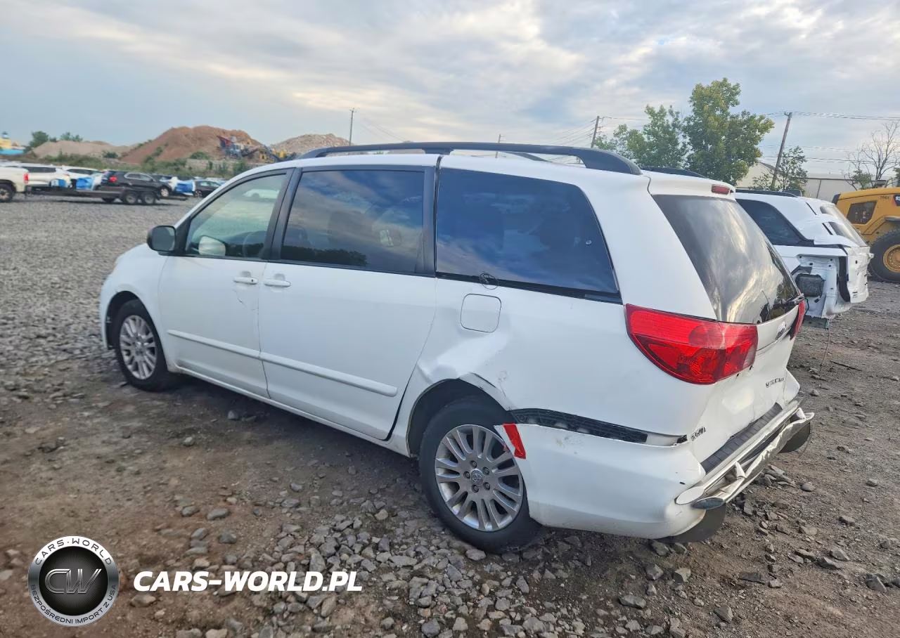 2010 Toyota Sienna Le VIN:5TDJK4CC0AS031128 - 2