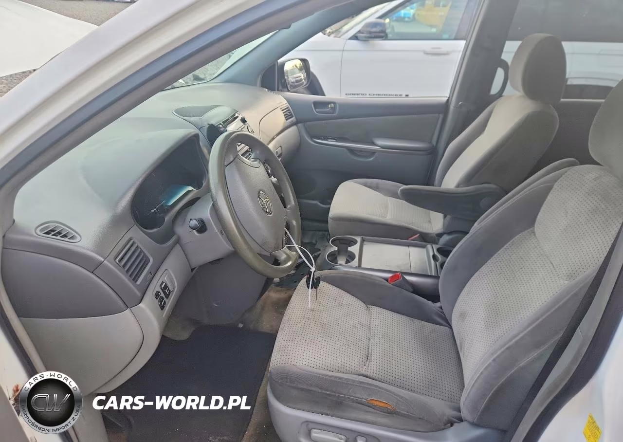 2010 Toyota Sienna Le VIN:5TDJK4CC0AS031128 - 7