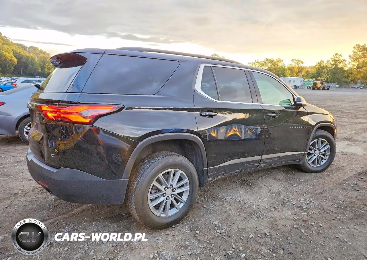 2023 Chevrolet Traverse Lt VIN:1GNEVHKW4PJ230871 - 3