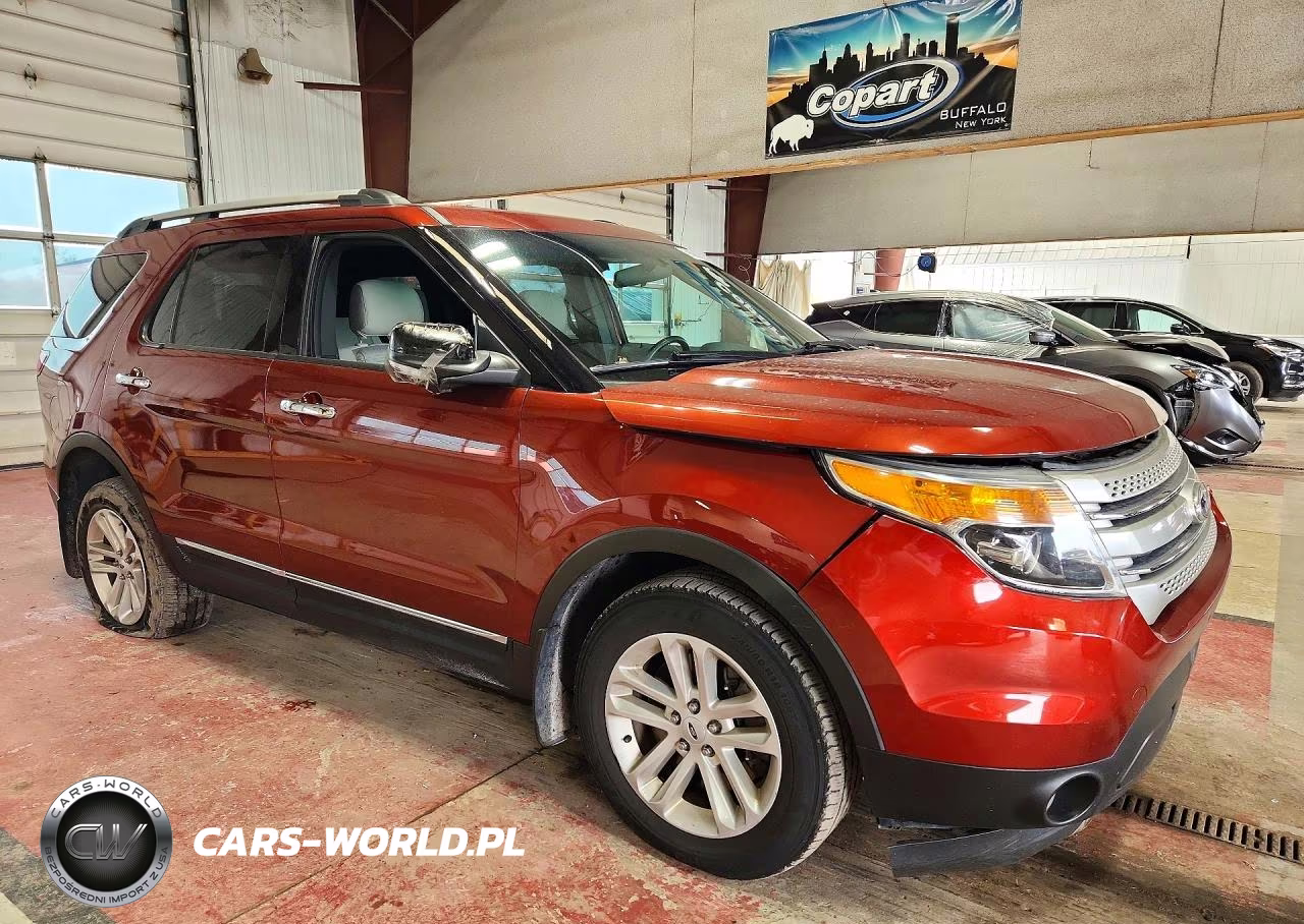 2014 Ford Explorer Xlt VIN:1FM5K8D88EGB40029 - 4