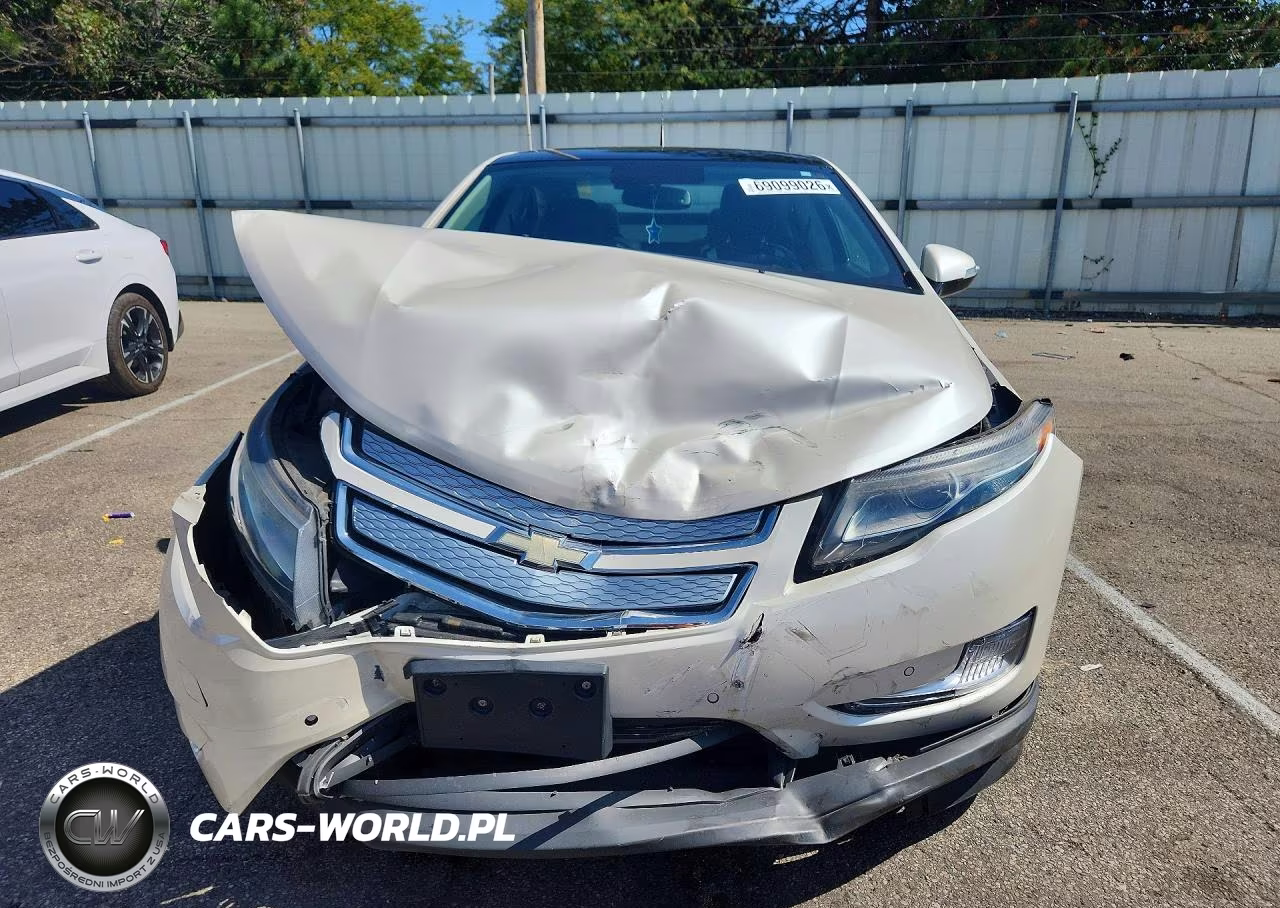 2012 Chevrolet Volt VIN:1G1RD6E45CU107867 - 5