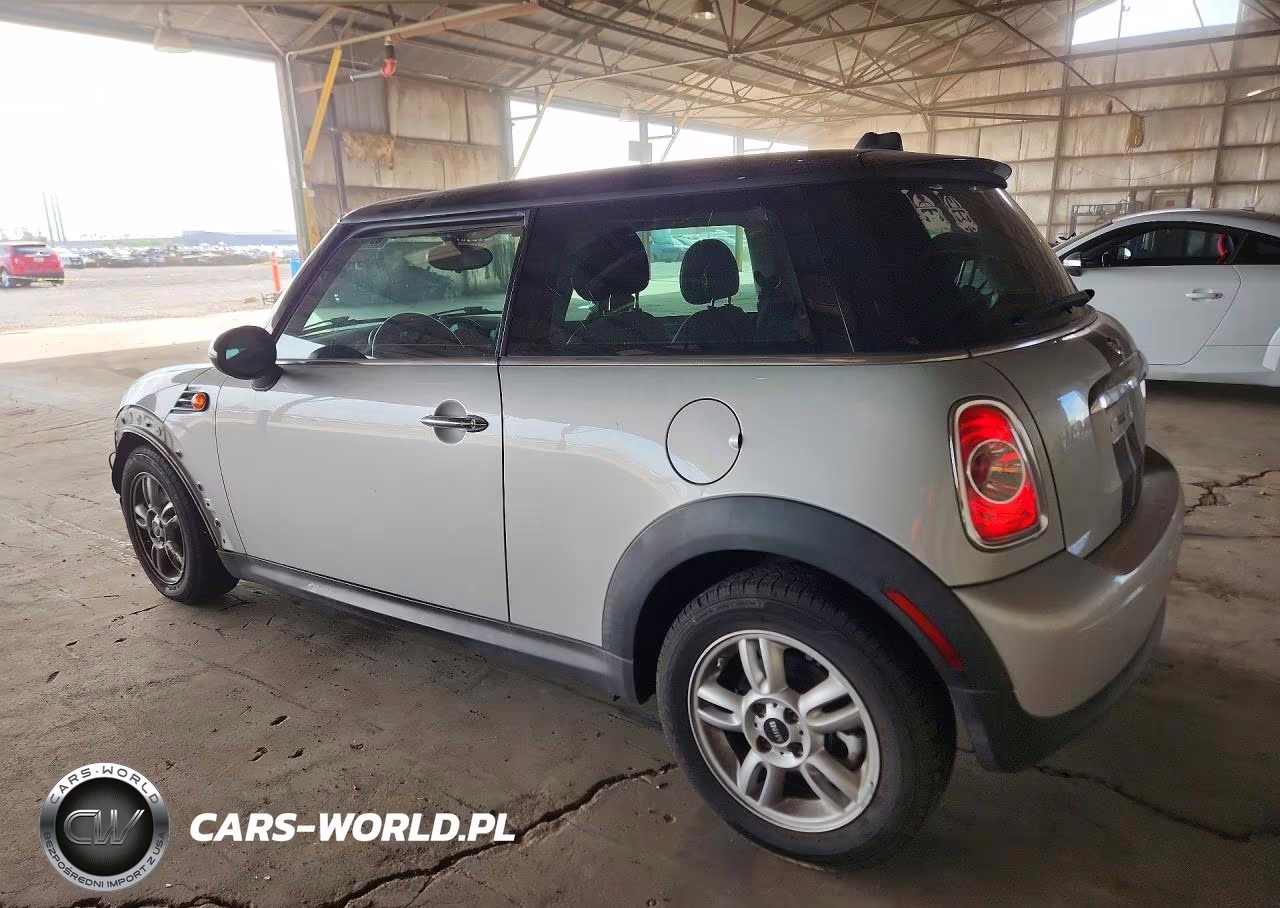 2013 Mini Cooper VIN:WMWSU3C58DT371785 - 2