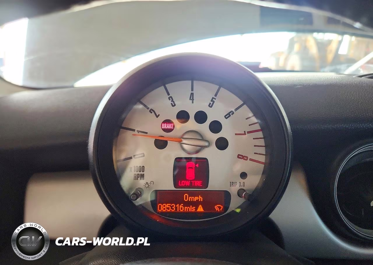 2013 Mini Cooper VIN:WMWSU3C58DT371785 - 9