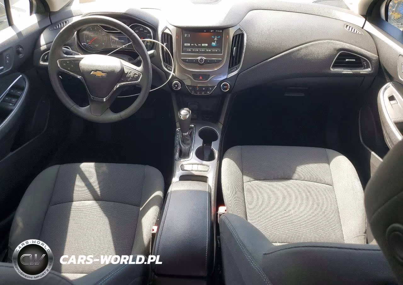 2017 Chevrolet Cruze Lt VIN:1G1BE5SM2H7276876 - 8