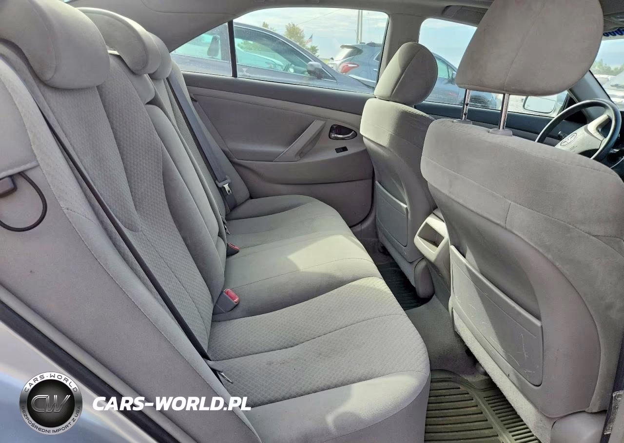 2007 Toyota Camry Le VIN:4T1BE46K47U533378 - 10