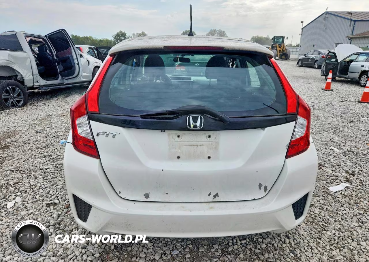 2015 Honda Fit Lx VIN:3HGGK5G57FM786880 - 6