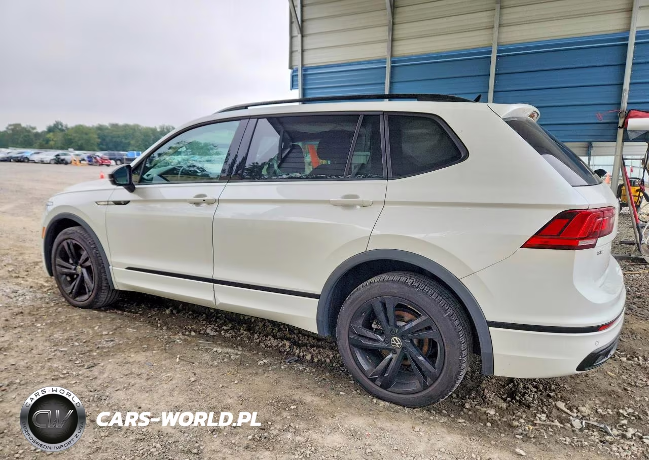 2023 Volkswagen Tiguan Se R-Line Black VIN:3VVCB7AX6PM063592 - 2
