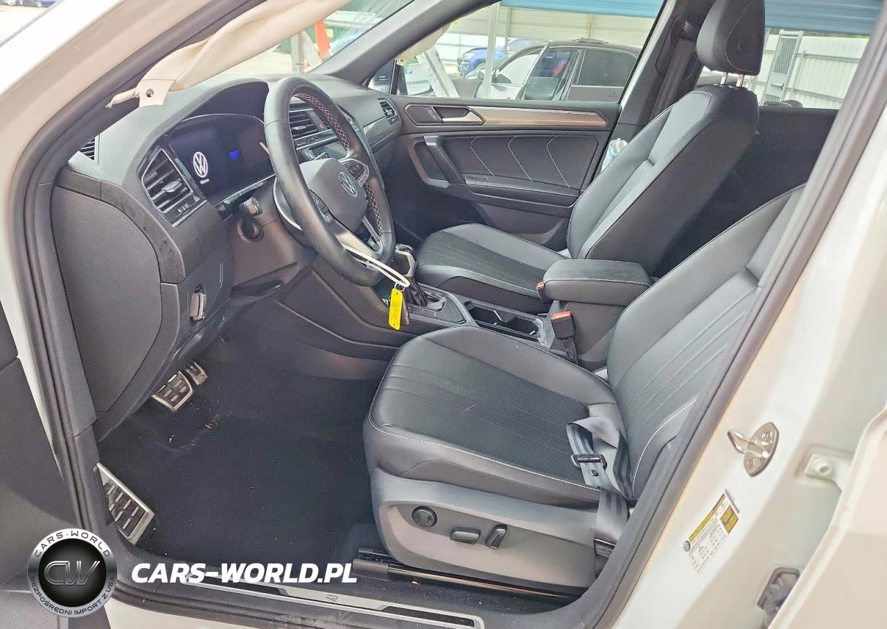 2023 Volkswagen Tiguan Se R-Line Black VIN:3VVCB7AX6PM063592 - 7