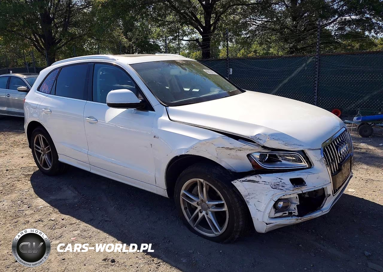 2015 Audi Q5 Premium Plus VIN:WA1DGAFP1FA021511 - 4