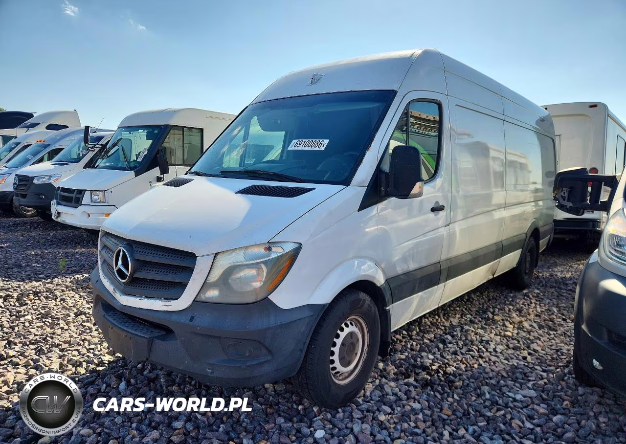 2015 Freightliner Sprinter 2500 Delivery Van